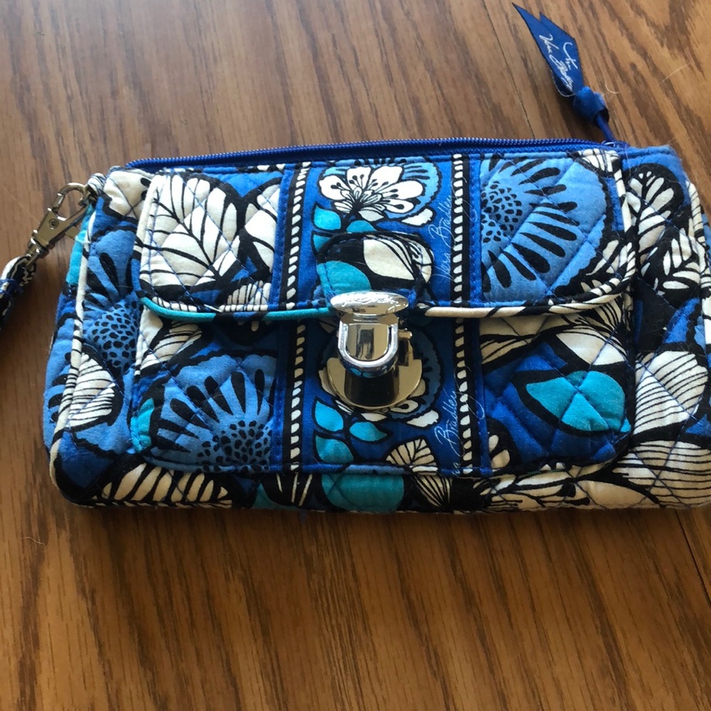 Vera Bradley clutch